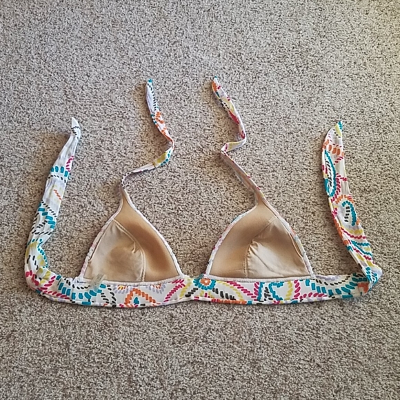 Victoria's Secret halter bikini top - Picture 4 of 9